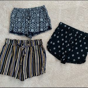 Set of Shorts